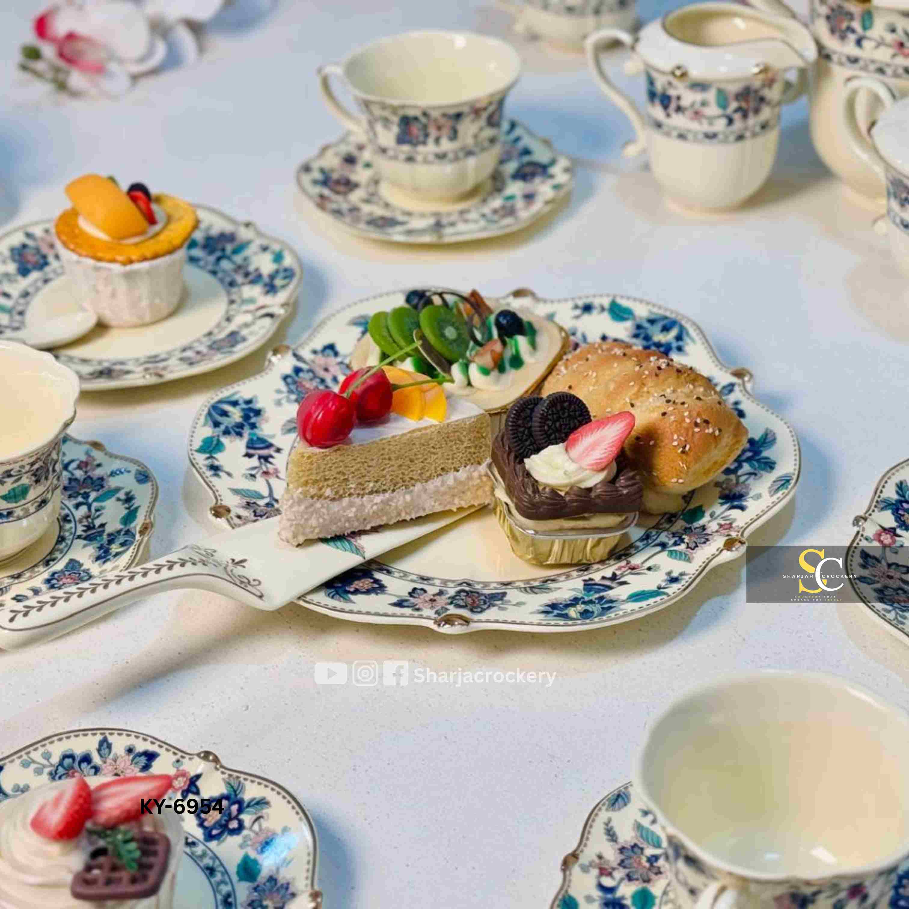 Royal Albart 32-Piece Floral High Tea Set Collection